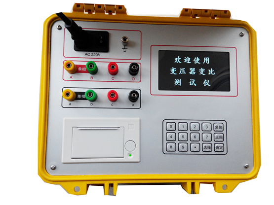 LCBZC-B變壓器變比測試儀，可以檢查變壓器的繞組、分接開關(guān)的狀況,判斷變壓器是否存在線圈短路、連接錯誤、匝間短路等缺陷，從而保證設(shè)備的安全使用。