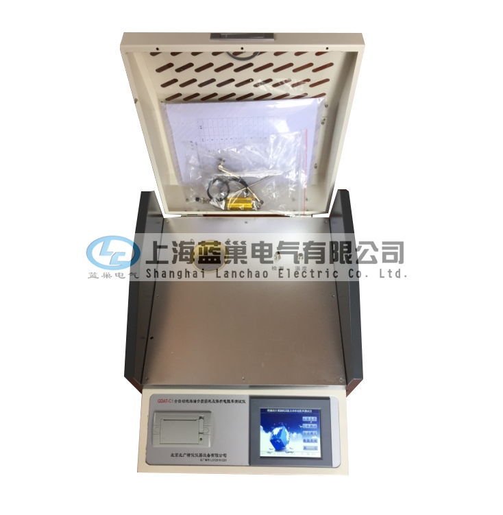 LCJT-6100C儀器采用中頻感應(yīng)加熱，PID控溫算法。該加熱方式具備油杯與加熱體非接觸、加熱均勻、速度快、控制方便等優(yōu)點(diǎn)，使溫度嚴(yán)格控制在預(yù)設(shè)溫度誤差范圍以內(nèi)。